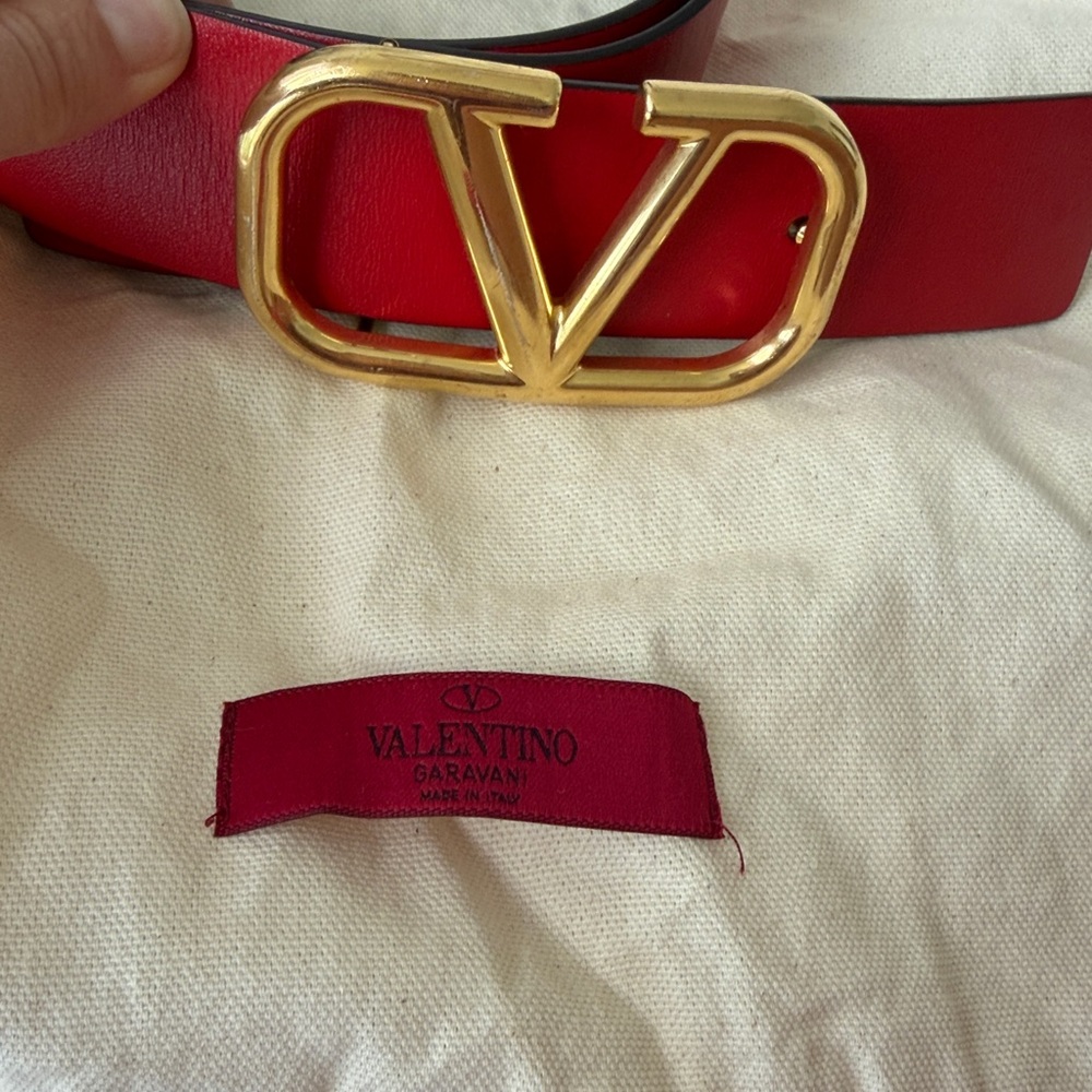 Valentino Reversible Vlogo Signature Belt In Glossy Calfskin 40 Mm - Picture 6 of 6